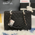 CHANEL Grand Shopping Tote - Image 6