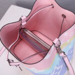 LV Escale NeoNoe MM Bag - Image 6