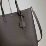 YSL SHOPPING SAINT LAURENT TOY IN LEATHER - Image 6