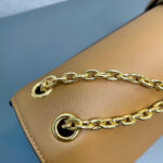 Prada Medium leather shoulder bag (HIGH-END GRADE) - Image 6