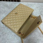 YSL envelope medium in grained leather - Image 6
