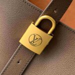 LV Low Key Cabas MM - Image 6