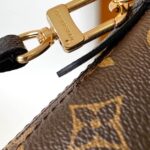 LV Neverfull Bandoulière Inside Out BB - Image 6