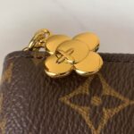 LV Zippy Wallet - Image 6
