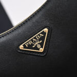 Prada Arque leather shoulder bag - Image 6