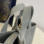 Medium Dior Toujours Vertical Tote Bag(high-end grade) - Image 6