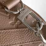 LV Keepall Bandoulière 35 - Image 6