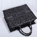 LARGE DIOR BOOK TOTE - Image 6