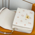 LV Pochette Métis(HIGH-END GRADE) - Image 6