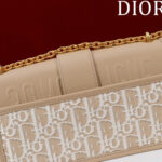 Dior 30 Montaigne East-West Bag with Chain(HIGH-END GRADE) - Image 6