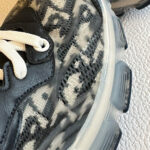 Christian Dior Vibe Sneaker - Image 6