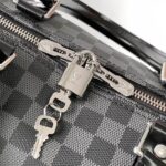 LV Keepall Bandoulière 45 - Image 6