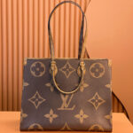 LV OnTheGo GM - Image 6