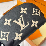 LV Cosmetic Pouch PM(HIGH-END GRADE) - Image 7