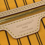 LV Neverfull Bandouliere Inside Out MM - Image 7