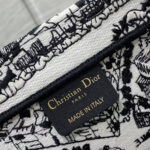 LARGE DIOR BOOK TOTE - Image 7