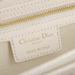 30 MONTAIGNE AVENUE BAG - Image 7