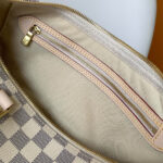 LV Speedy Bandoulière 35 - Image 7