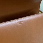 CELINE CLASSIQUE TRIOMPHE BAG in shiny calfskin(HIGH-END GRADE) - Image 7