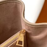 LV Babylone Tote PM - Image 6