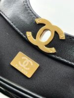 CHANEL 31 Mini Shopping Bag(High-end grade) - Image 7
