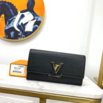LV Capucines Wallet - Image 6