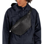 LV Discovery Bumbag - Image 7