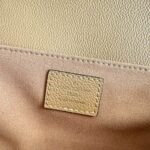 LV Pochette Métis East West - Image 7