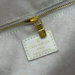 LV Neverfull MM - Image 7