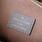 LV Coussin PM(HIGH-END GRADE) - Image 7
