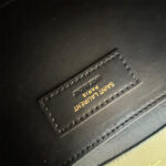 YSL envelope medium in grained leather - Image 7