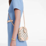 LV Neokapi Pouch - Image 7