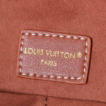 LV Low Key Duffle Tote(HIGH-END GRADE) - Image 7