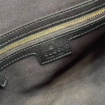GG Emblem medium shoulder bag - Image 7