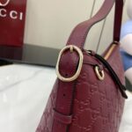 GG Emblem medium shoulder bag - Image 7