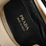Prada Arque leather shoulder bag - Image 7