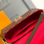 Louis Vuitton CROISETTE - Image 7