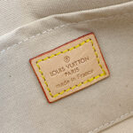 Louis Vuitton Favorite MM - Image 7