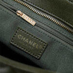 CHANEL Medallion Tote Bag - Image 7