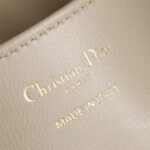 Medium Dior Toujours Vertical Tote Bag(high-end grade) - Image 7