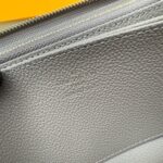 LV Zippy Wallet - Image 7