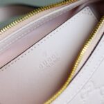 GG Emblem small shoulder bag - Image 7