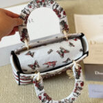 Dior Medium Lady D-Lite Bag - Image 7