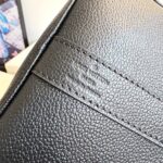 LV Keepall Bandoulière 35 - Image 7