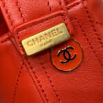 CHANEL HOBO HANDBAG - Image 7