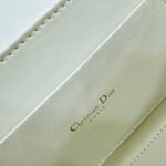 Medium 30 Montaigne Avenue Top Handle Bag - Image 7