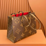 LV OnTheGo GM - Image 7
