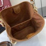 GG Emblem small bucket bag - Image 8