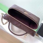 CHANEL Vanity with Chain(high-end grade) - Image 8