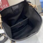 GG Emblem small bucket bag - Image 8